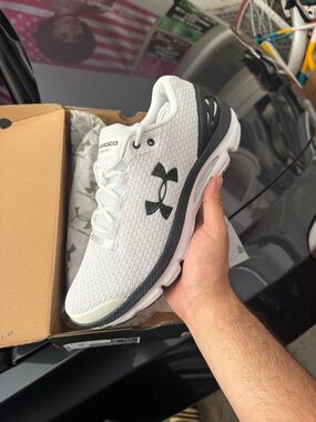 Under Armour Men’s White and Black Athletic Running Shoes